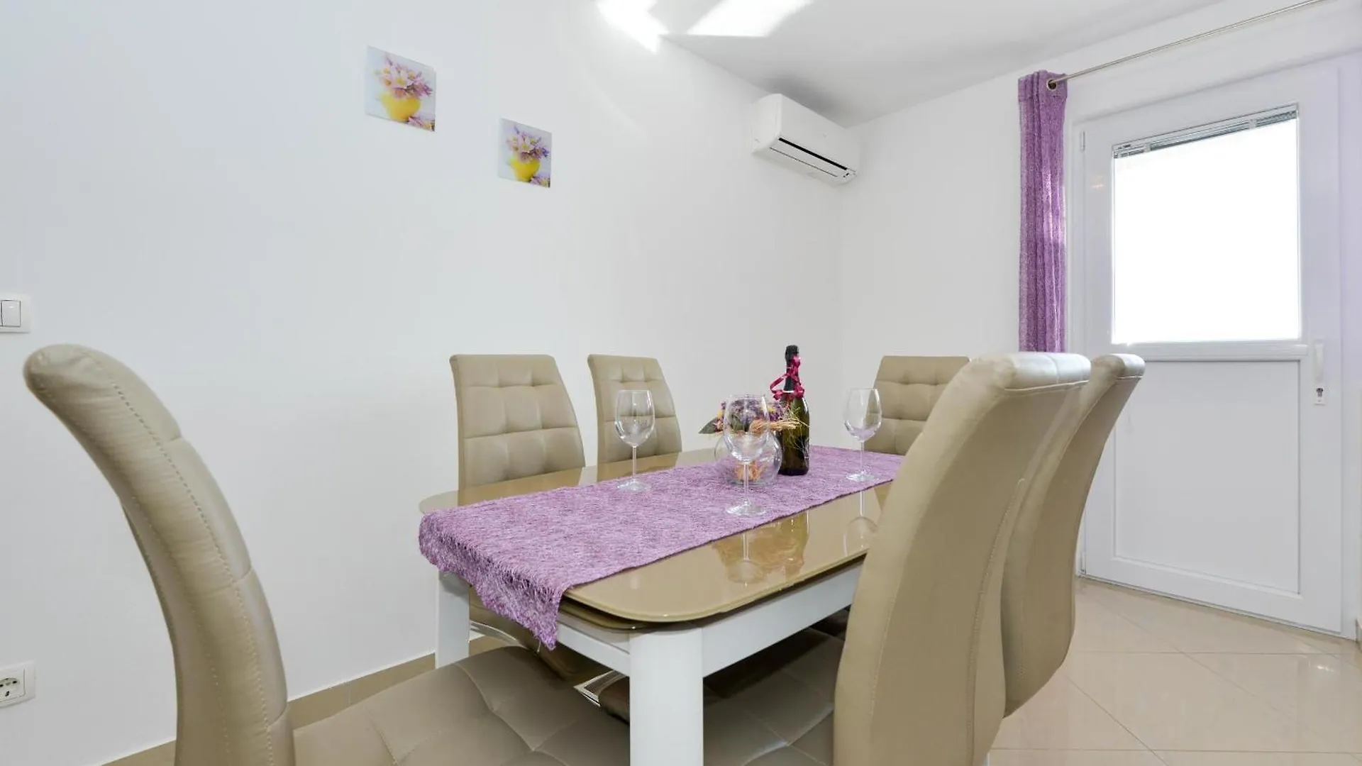 Apartamento Ferienwohnung Fuer Fuenf Personen Im Ersten Stock Vir Croacia
